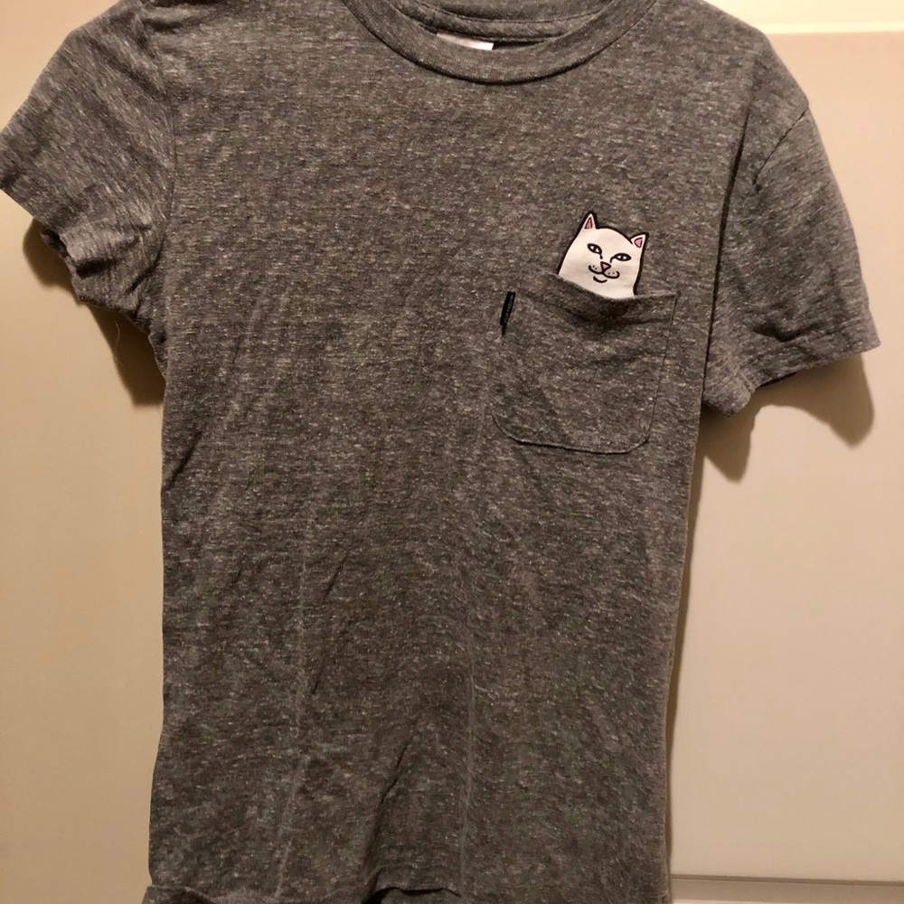 Rip n Dip tshirt cat flipping bird in pocket